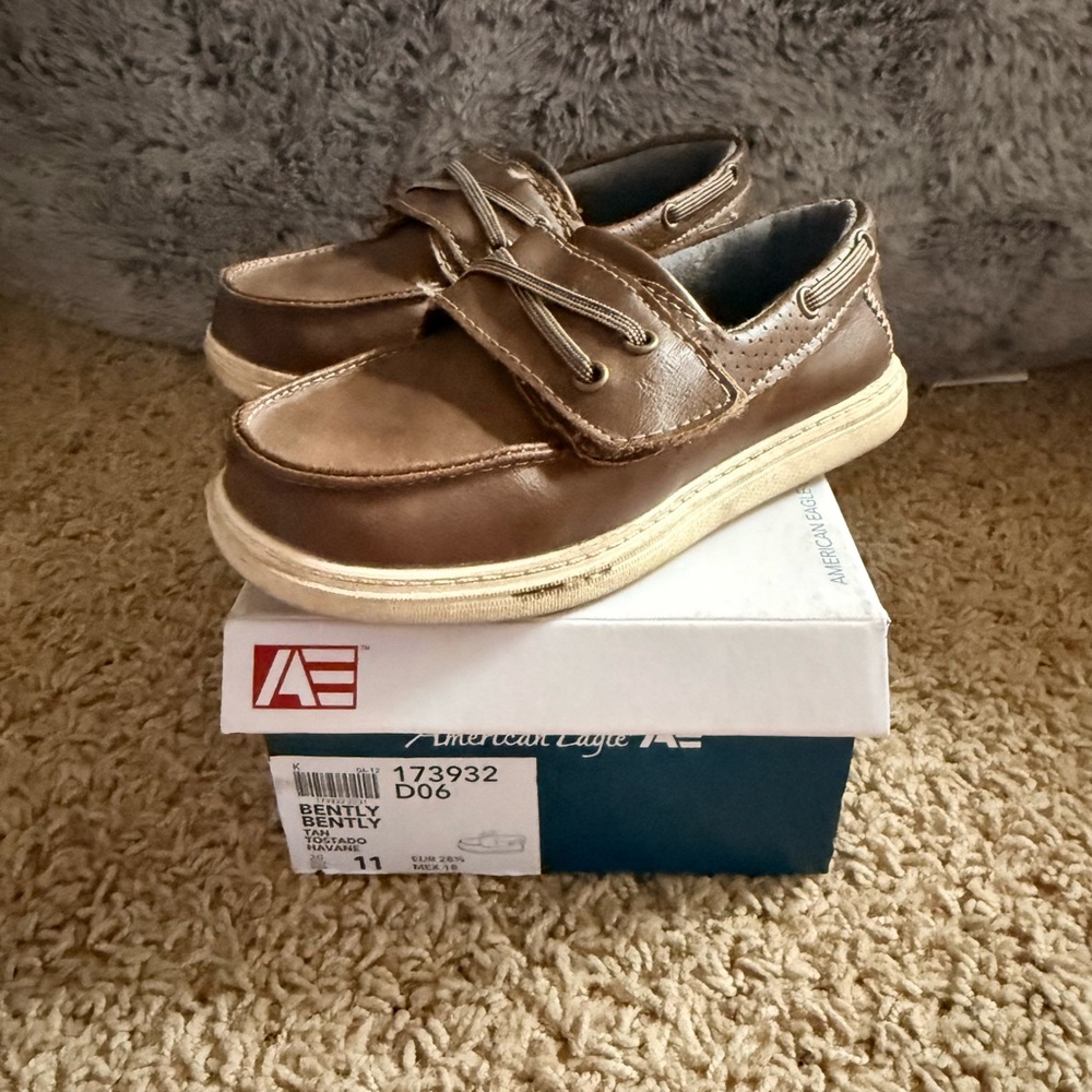 American Eagle Outfitters Tan Kids Moccasins